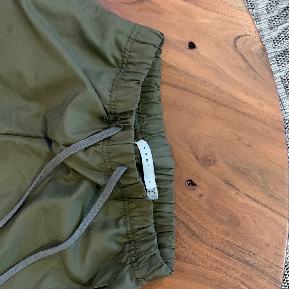 Mnml Joggers Size Small Used Like New - image 8